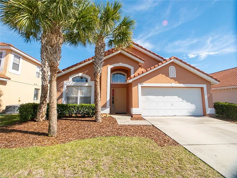 1020 Solana Cir — Photo 2