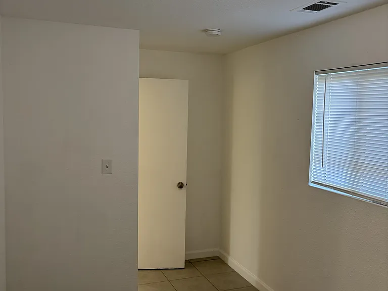 1227 Say Rd — Photo 18