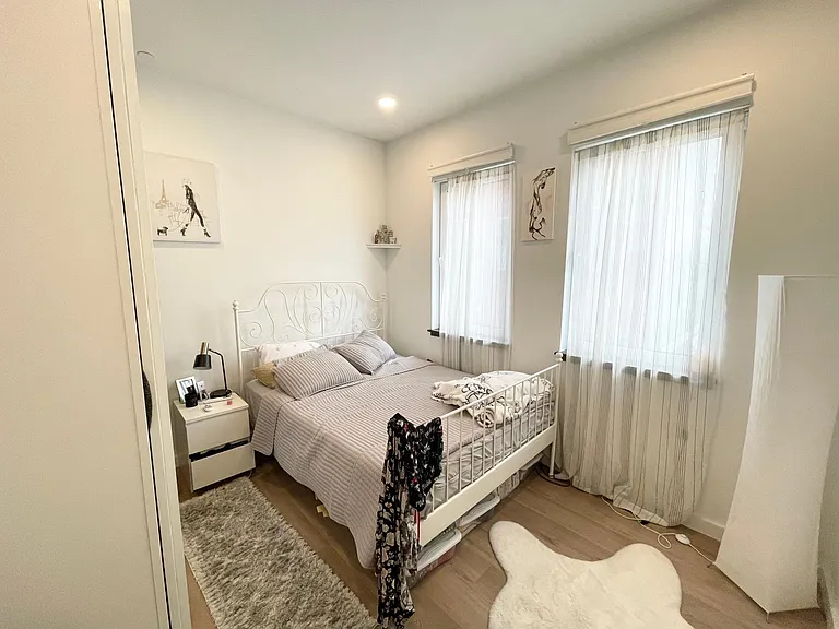 1309 N Hope St #1 — Photo 10