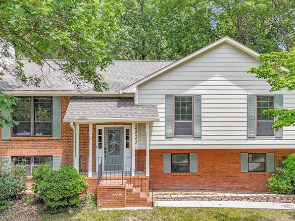 2523 Chandawood Ct, Pelham, AL 35124