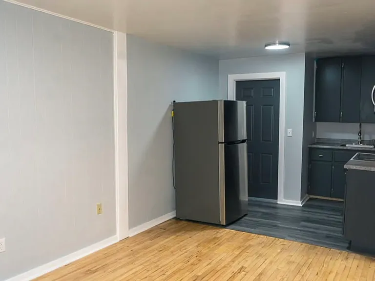 134 Pearl St #6 — Photo 2