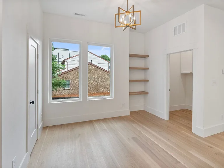 129 French St — Photo 23