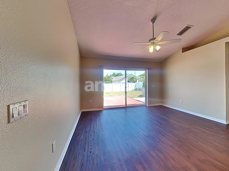 24801 Black Creek Ct — Photo 5