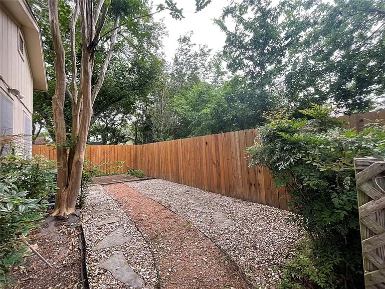 12607 Olympiad Dr — Photo 28
