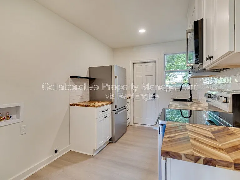 127 Hibiscus Ave — Photo 7