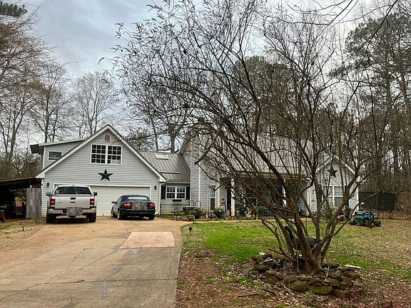 5th image of 40 Aiken Ct