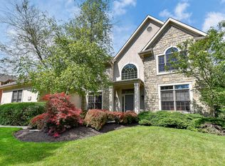 7672 Heatherwood Ln, Dublin, OH