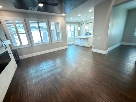 3rd image of 11244 Lompoc Ct