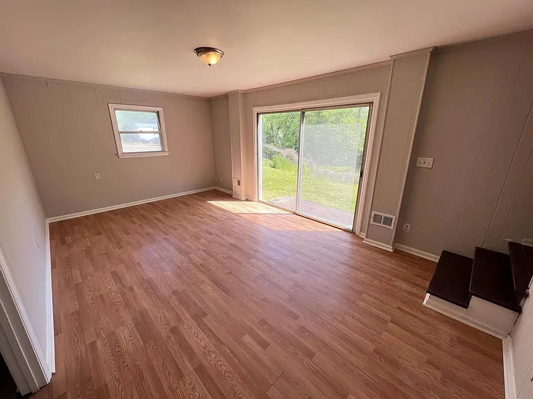 5200 Peppercorn St — Photo 16