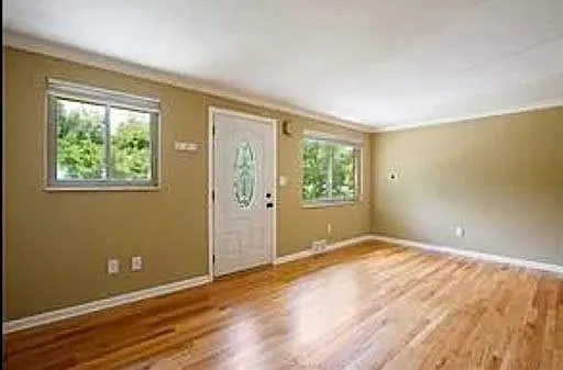 2 bed, 900 sqft, $1,800 — Photo 3