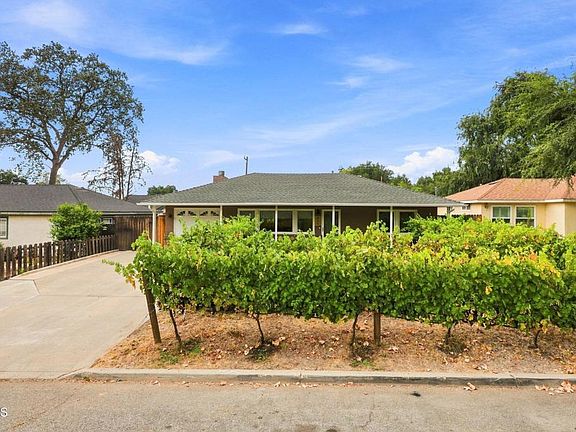 3rd image of 211 Shady Ln