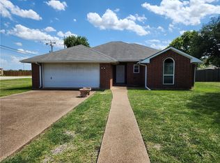 316 Evergreen Ct, Hewitt, TX 76643