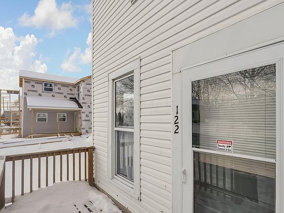 5th image of 120 W Elm St
