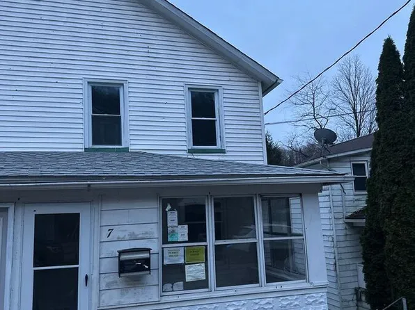 7 Arch St, Glen Lyon, PA 18617
