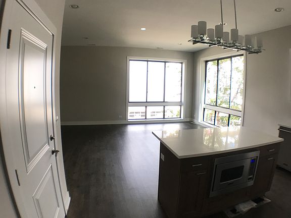 3rd image of 1600 N Bosworth Ave #2