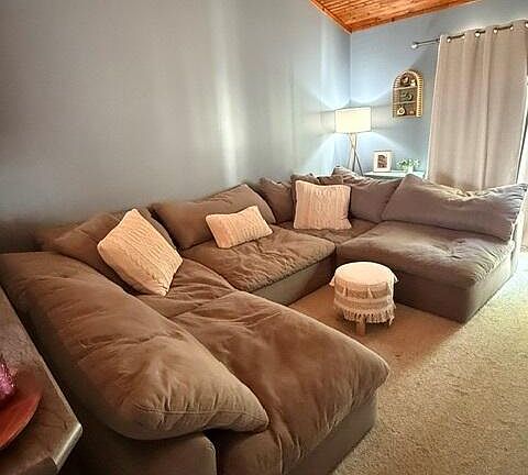 3rd image of 1380 Hartland Woods Way