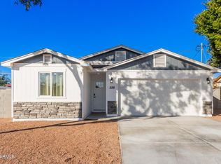 526 S Crismon Rd, Mesa, AZ 85208