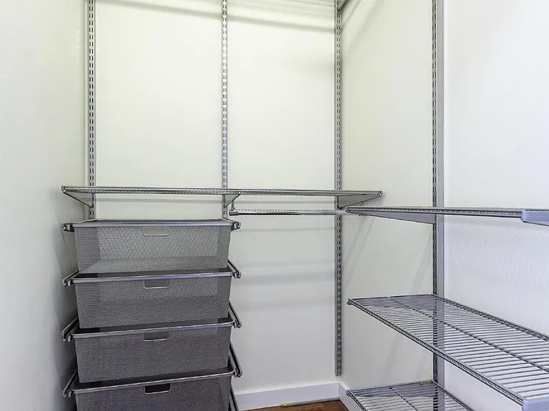 238 Olive St #401 — Photo 10