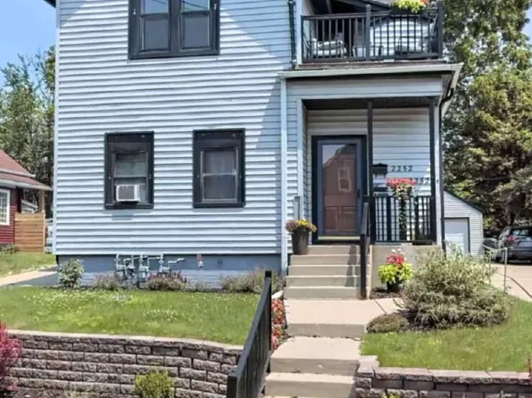 2252 S Winchester St, Milwaukee, WI 53207