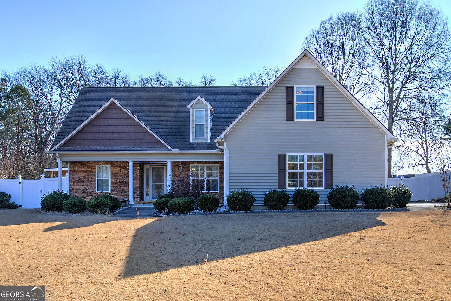 140 Grist Mill Ln SE photo 1