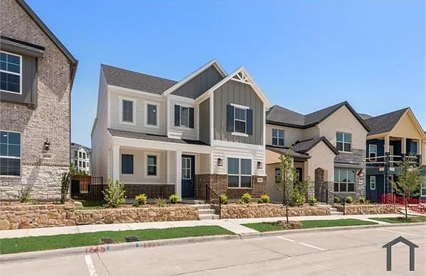 1822 Waterwalk Dr — Photo 4