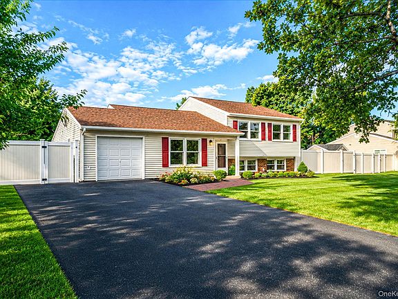 2nd image of 87 Sequoia Drive