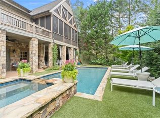 542 Hillside Dr NW, Atlanta, GA 30342