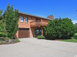 2585 County Road 41, Omaha, NE 68122