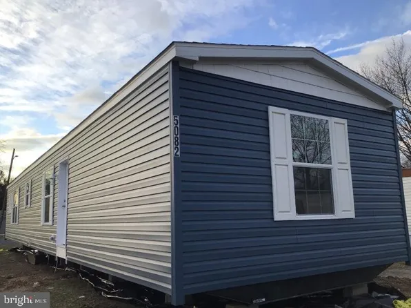 5082 Grace Dr, Morrisville, PA 19067