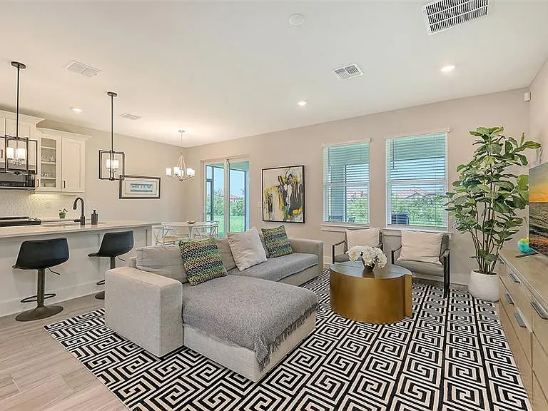 491 Daylily Blvd — Photo 5