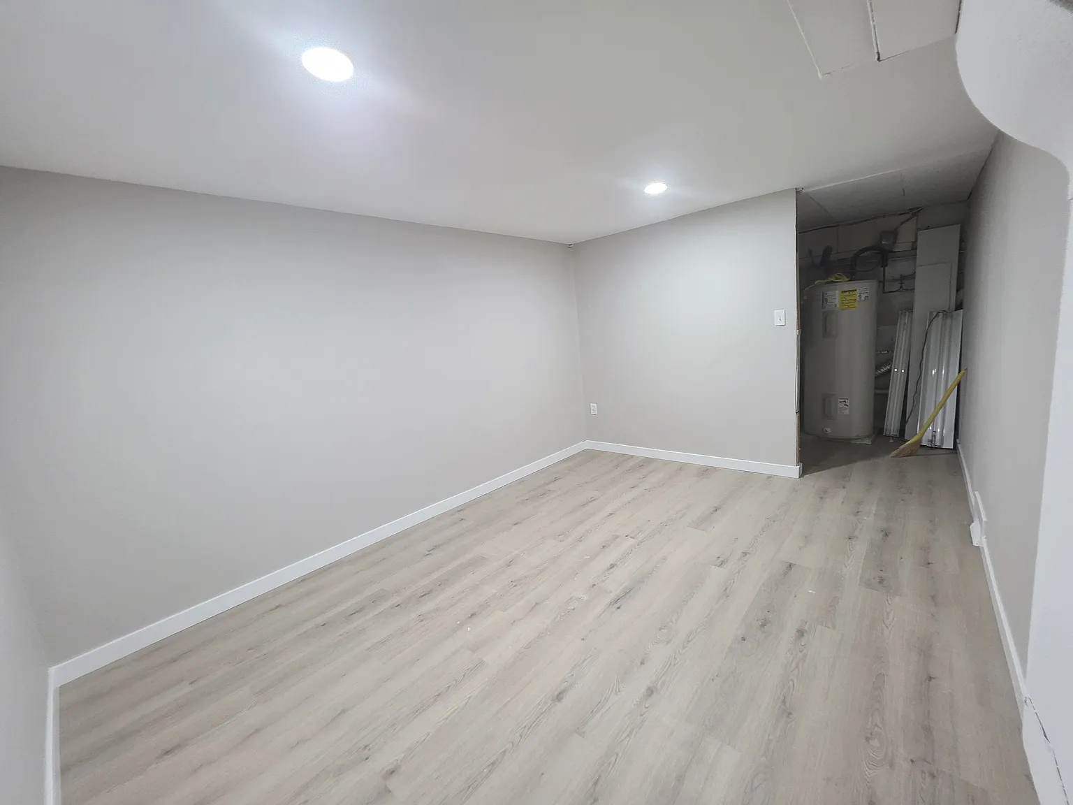 4 bed, 1820 sqft, $3,500 — Photo 2