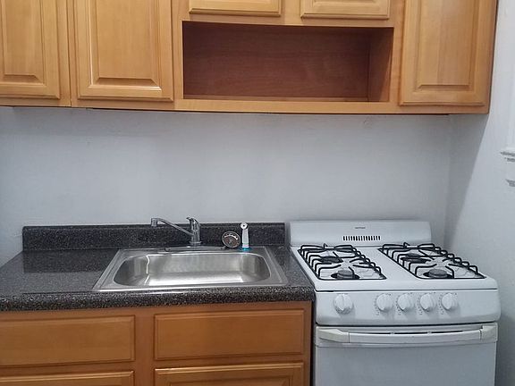 4th image of 279 4th Ave APT 410