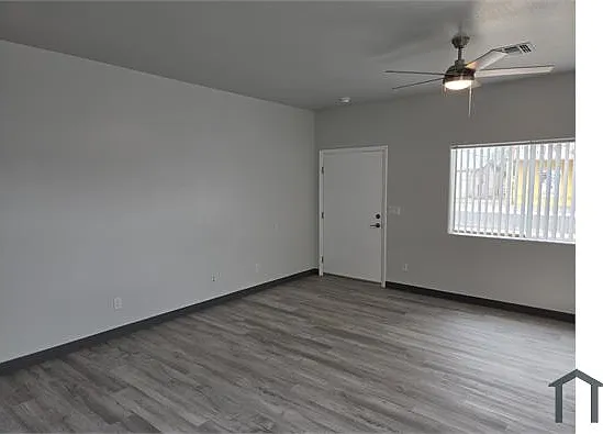 1444 S 13th Pl — Photo 6