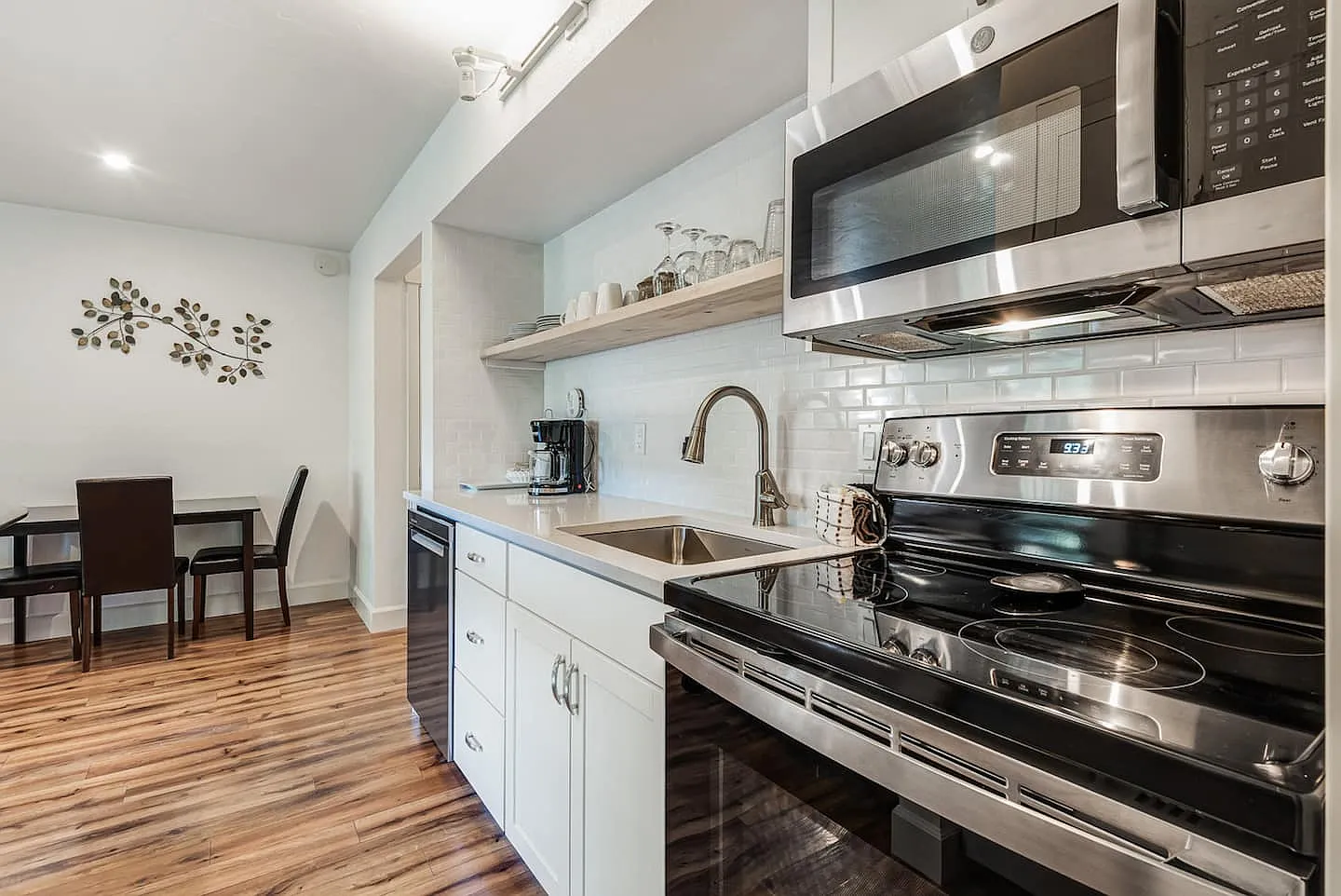1 bed, $1,900 — Photo 2