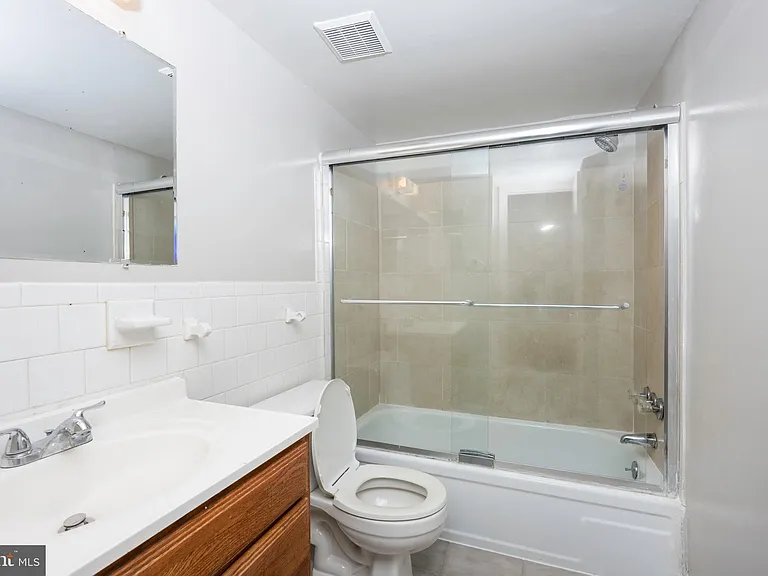 874 College Pkwy #202 — Photo 24