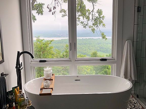 Master tub
