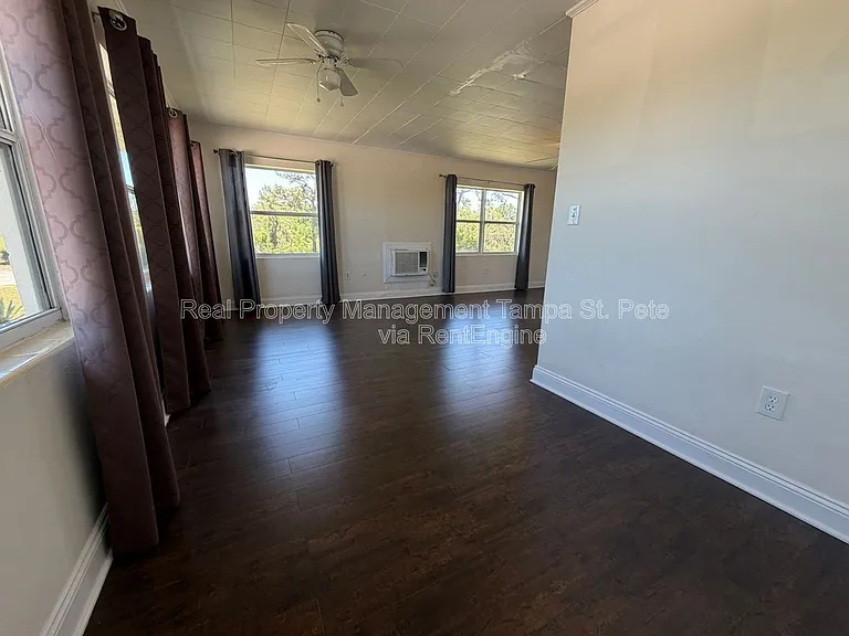 6900 Miami Dr #2 — Photo 5