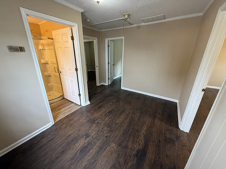 420-A Jackson Park Rd #1 — Photo 5