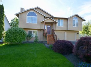 275 SW Riverview Ave, Gresham, OR 97080