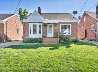 3003 Hearthstone Rd, Parma, OH 44134