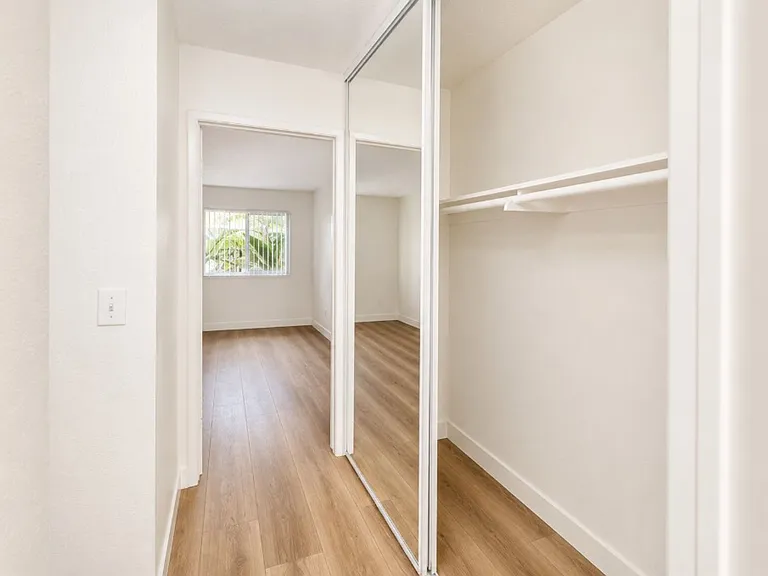 Viva Apartments — Photo 22