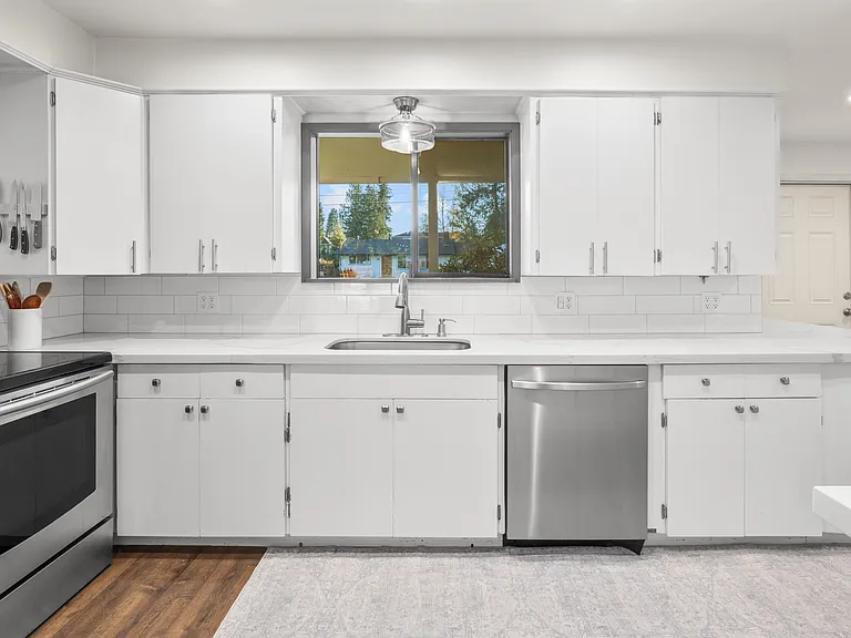 9703 214th Pl SW — Photo 18