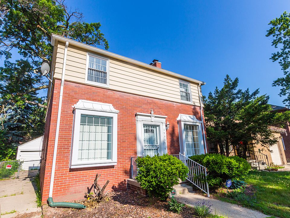 2nd image of 17377 Birchcrest Dr