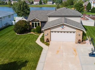 16242 W Celtic Cir, Manhattan, IL 60442