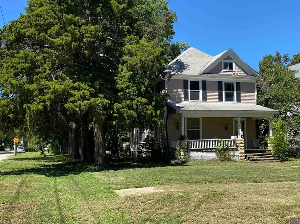 235 SW Fillmore St, Topeka, KS 66606