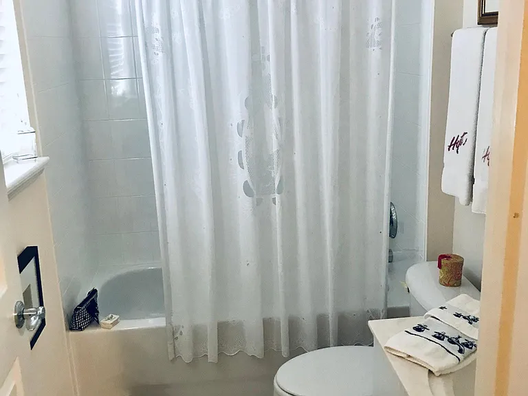 4th Bathroom