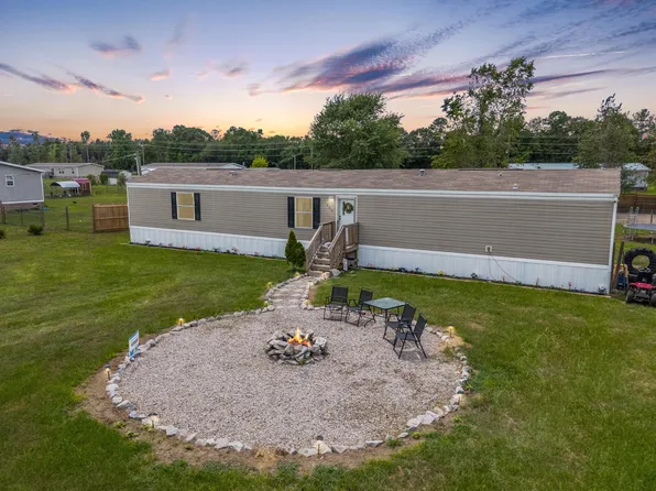 339 Plowground Rd, Cross, SC 29436