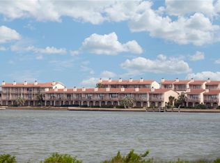 35 Dana Dr, Galveston, TX 77554