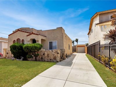 606 W 98th St, Los Angeles, CA, 90044