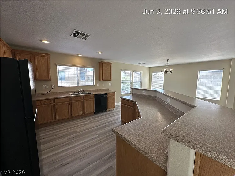 9754 Splendor Sky Ave — Photo 13